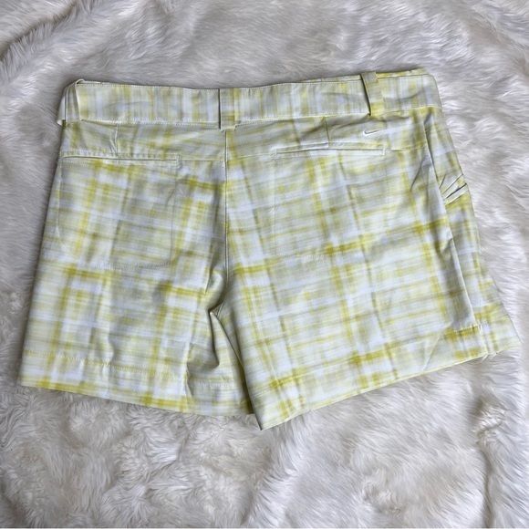 Nike Golf women’s Dri-fit shorts with belt size 12 - Picture 8 of 9